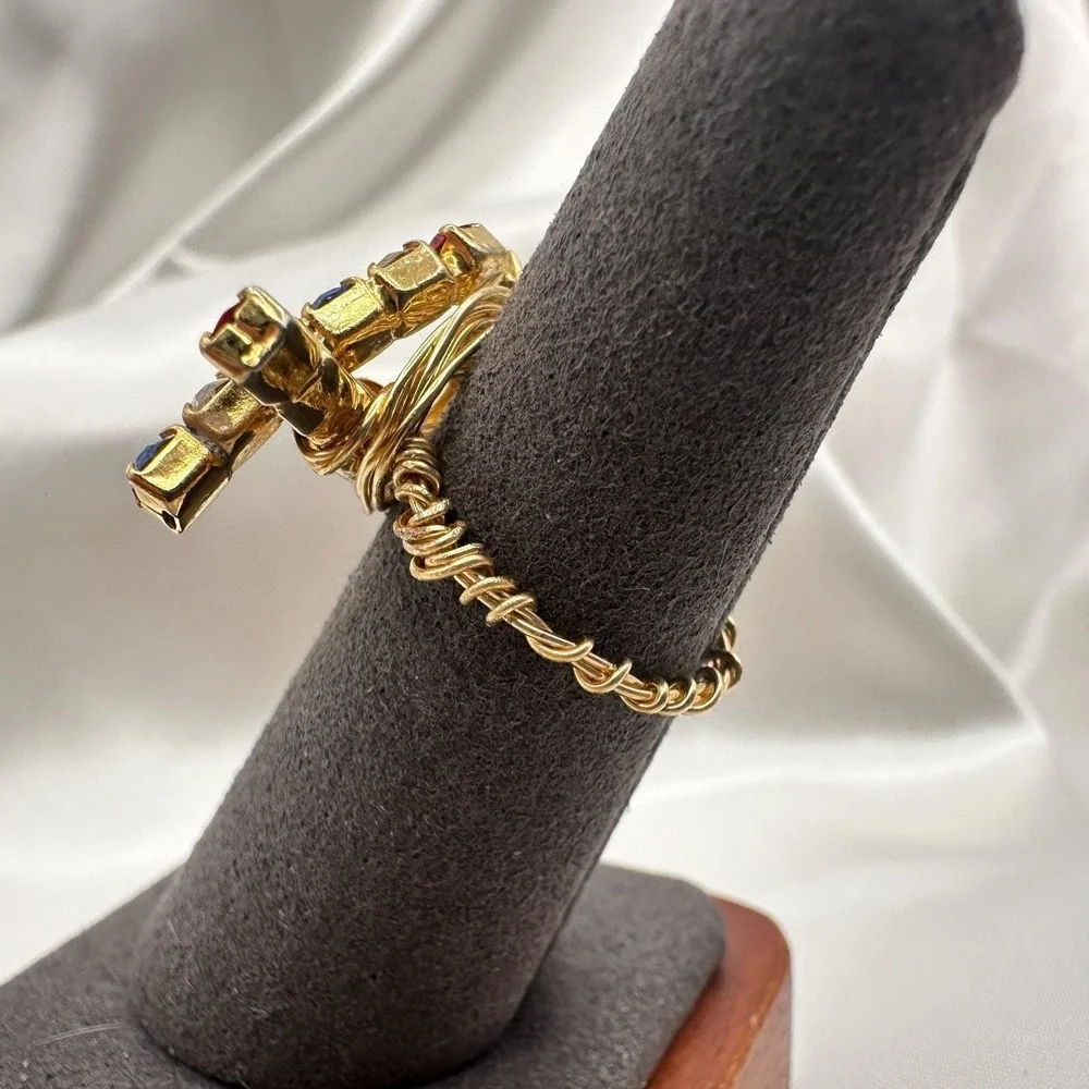 VTG Y2K Gold Tone Rhinestones Statement Bow Ring Women's Classic Fashion Jewelry